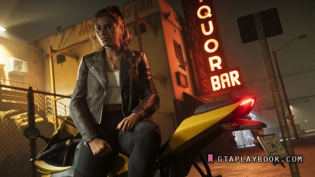 Lucia Caminos — Leunend tegen een gele sportmotor voor de Liquor Bar